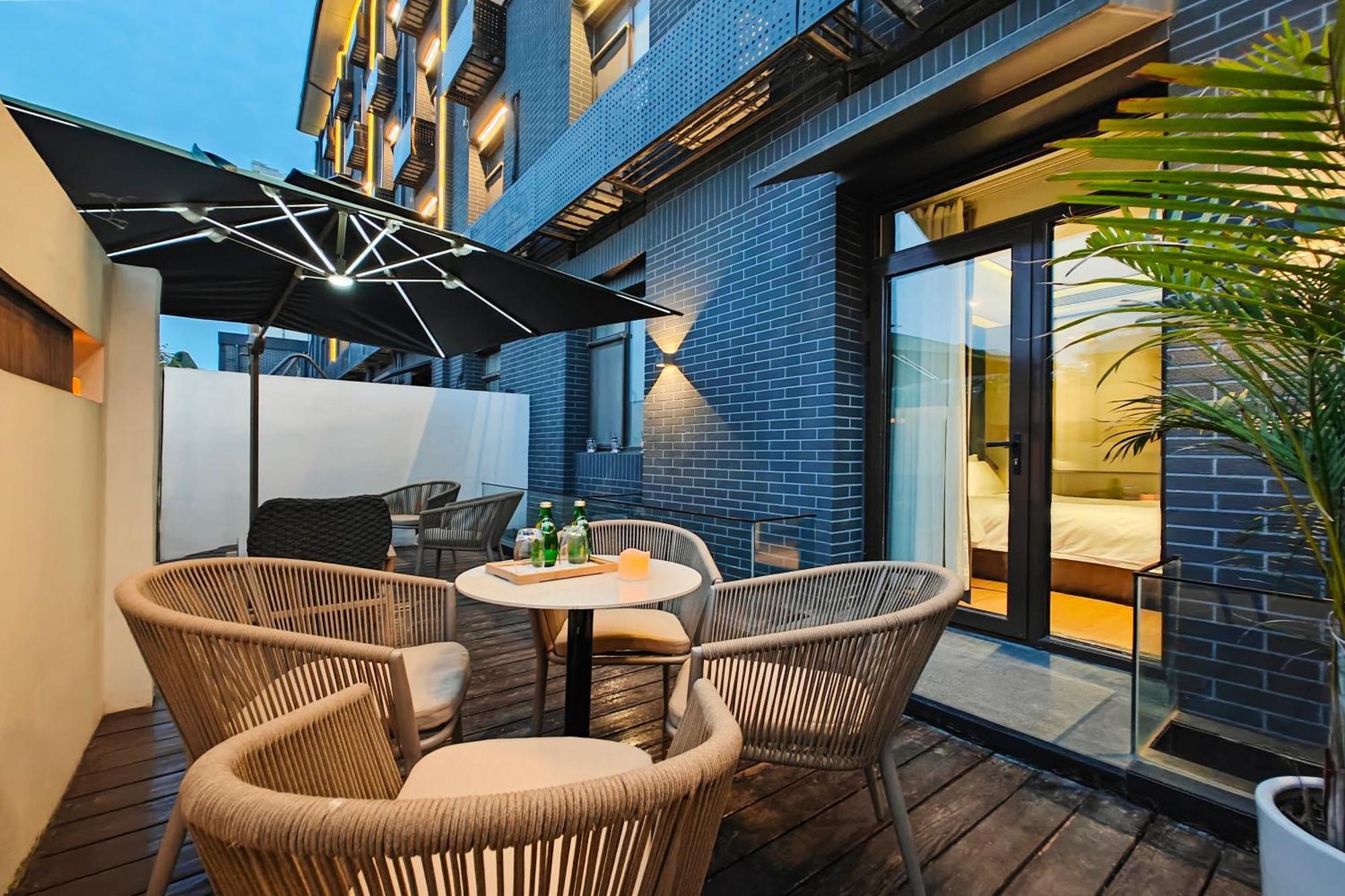 Jingli Hotel Beijing Heshenghui Dajiaoting Subway Station Branch Bagian luar foto
